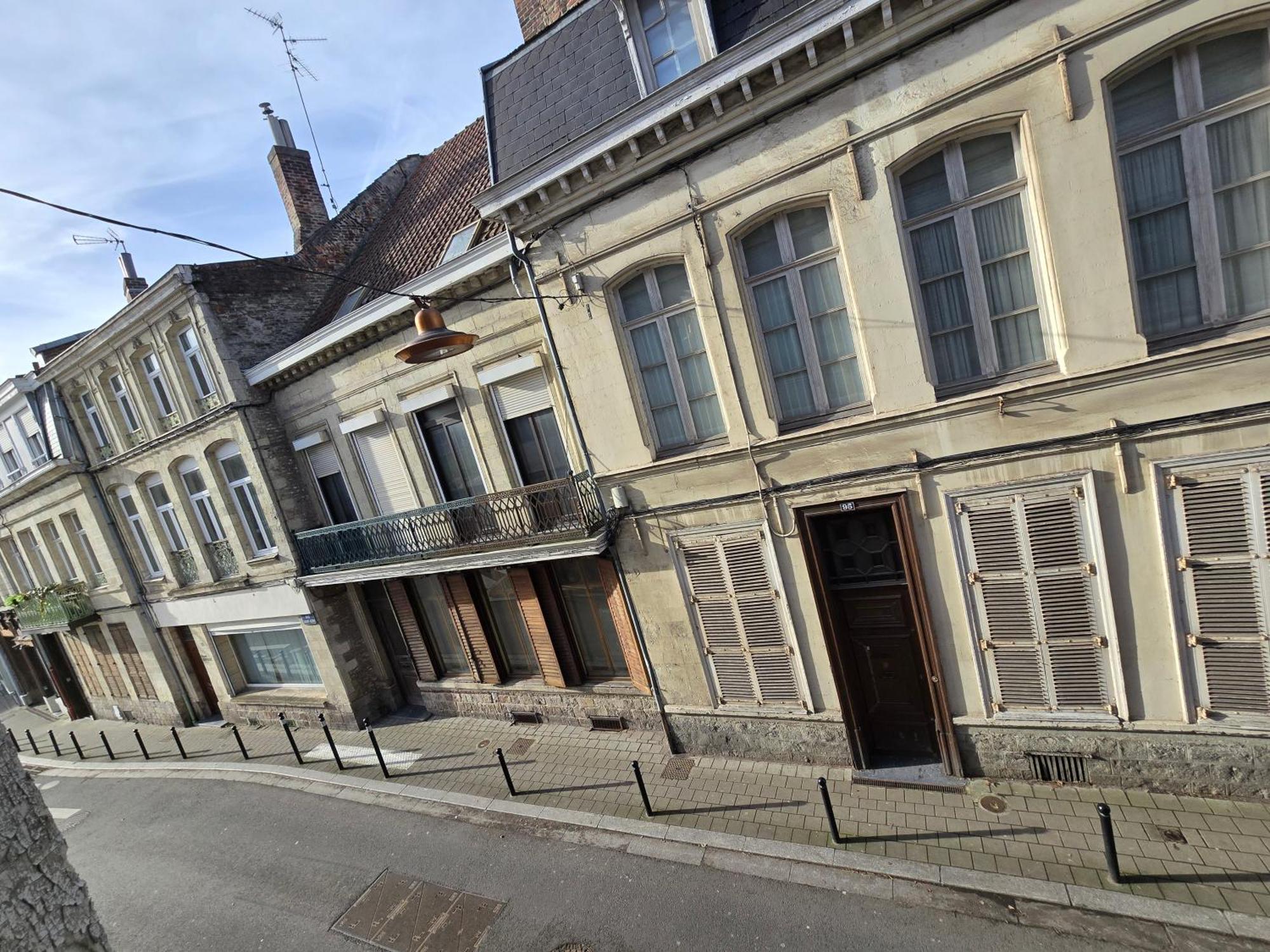 Appartement Hypercentre 301 +Wifi+Independant+ Cuisine Toilette Salle De Bain Privative ヴァランシエンヌ エクステリア 写真